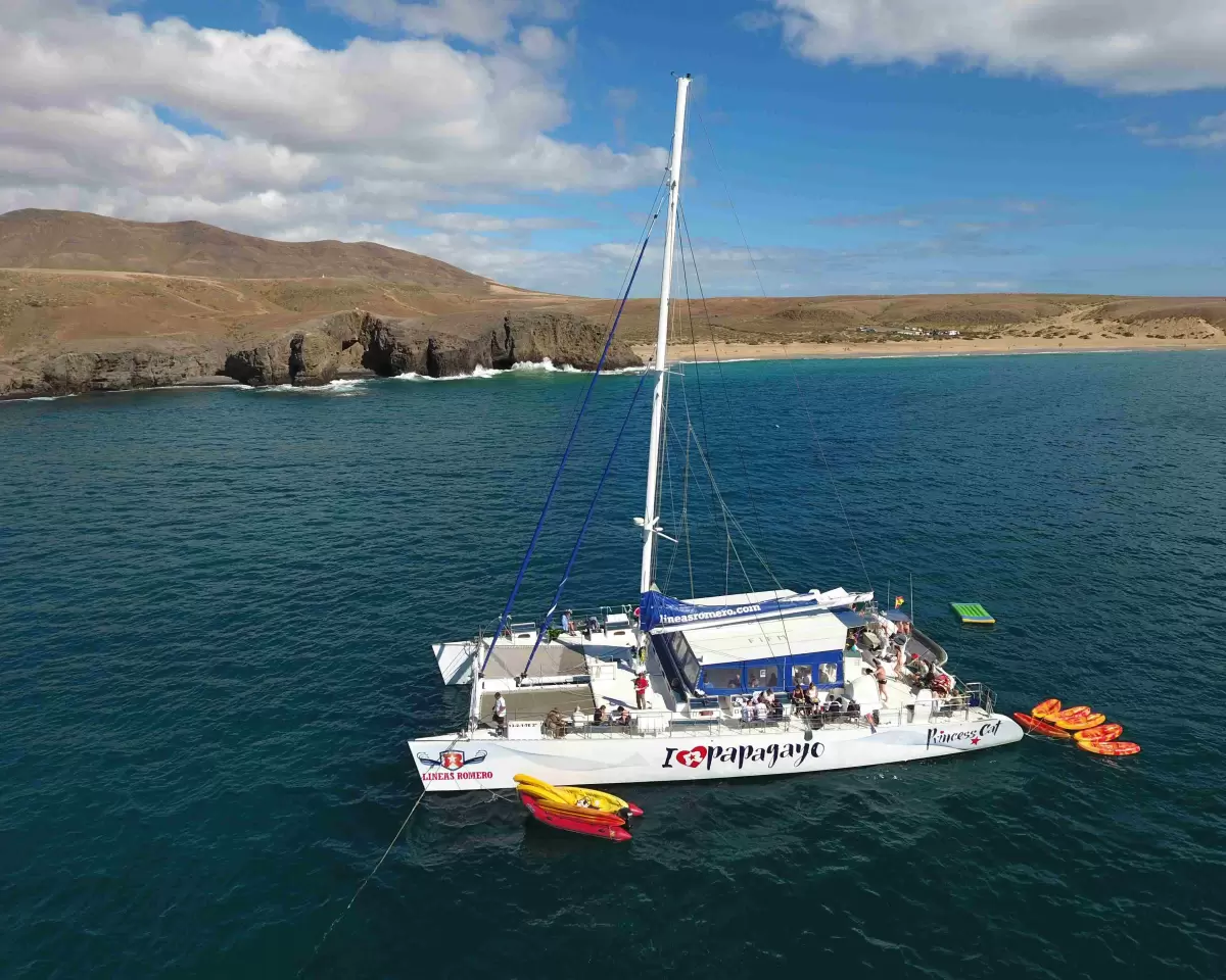 Papagayo Catamaran Tour LANZAROTE (4 Hours)