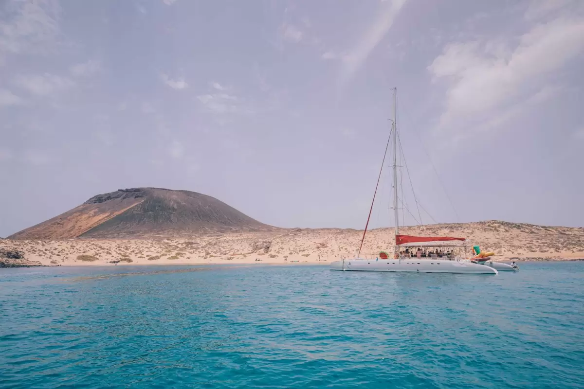 La Graciosa Catamaran Tour (Full Day) Lanzarote Canary Islands