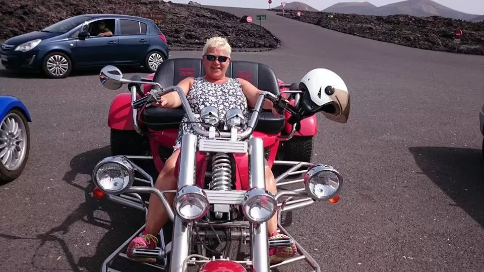 Trike/Bike 1100cc/105hp Grand Tour (max. 3 people) 3 Hours