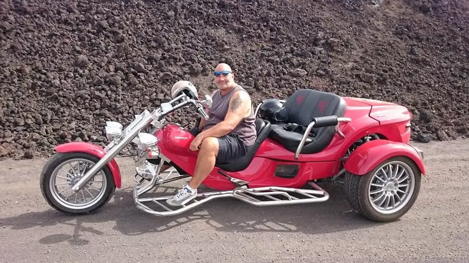 Trike/Bike 1100cc/105hp Grand Tour (max. 3 people) 3 Hours